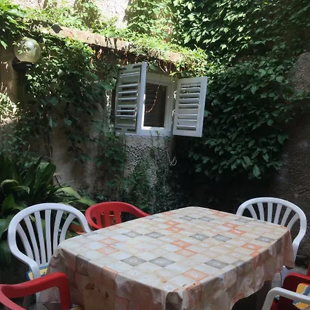 Family House In The Old Center *