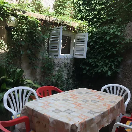 Family House In The Old Center *