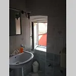 Family House In The Old Center Apartman *