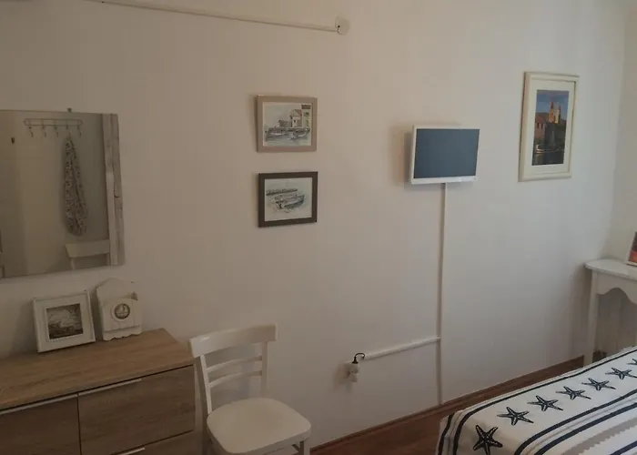 Family House In The Old Center *